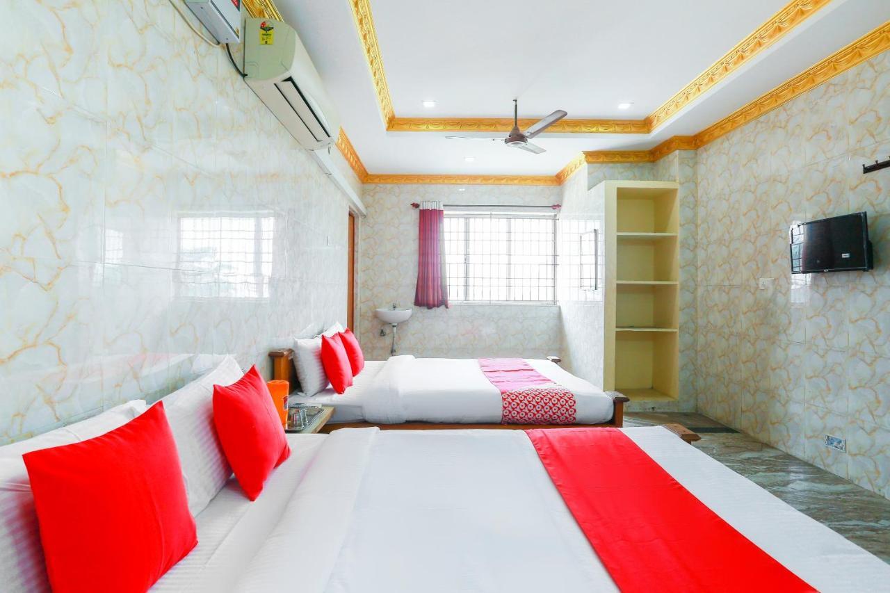 Oyo 68796 Shanthi Mahal เชนไน ภายนอก รูปภาพ